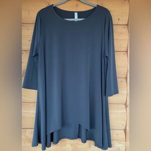 Zenana Outfitters Elegant Gray 3/4 Sleeve Top High -Low Hem Plus Size 1X